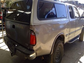 2001 TOYOTA TUNDRA, SR5 MODEL, EXTD CAB, 4.7L, AT, 4WD.  Z25206